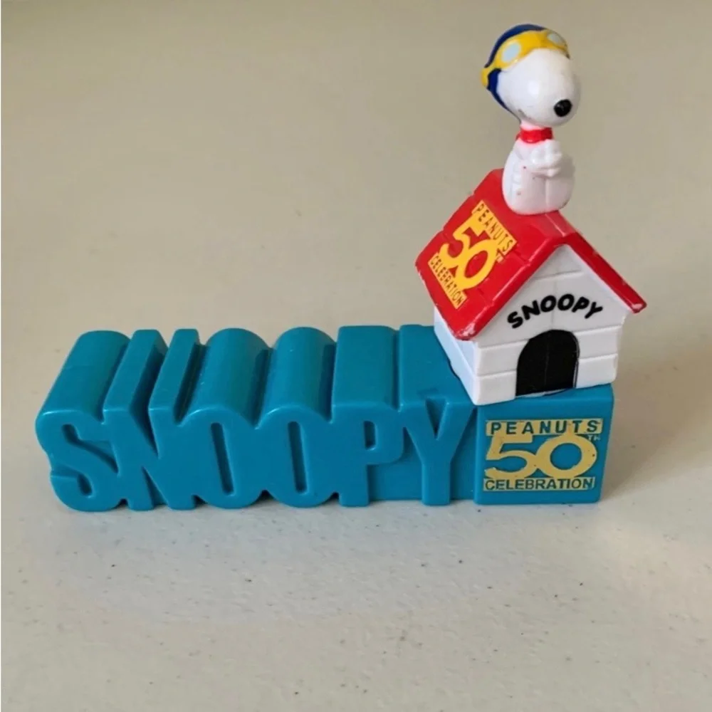 Vintage Peanuts Snoopy Charlie Brown Toys Lot Of Eight. - Picture 12 of 13
